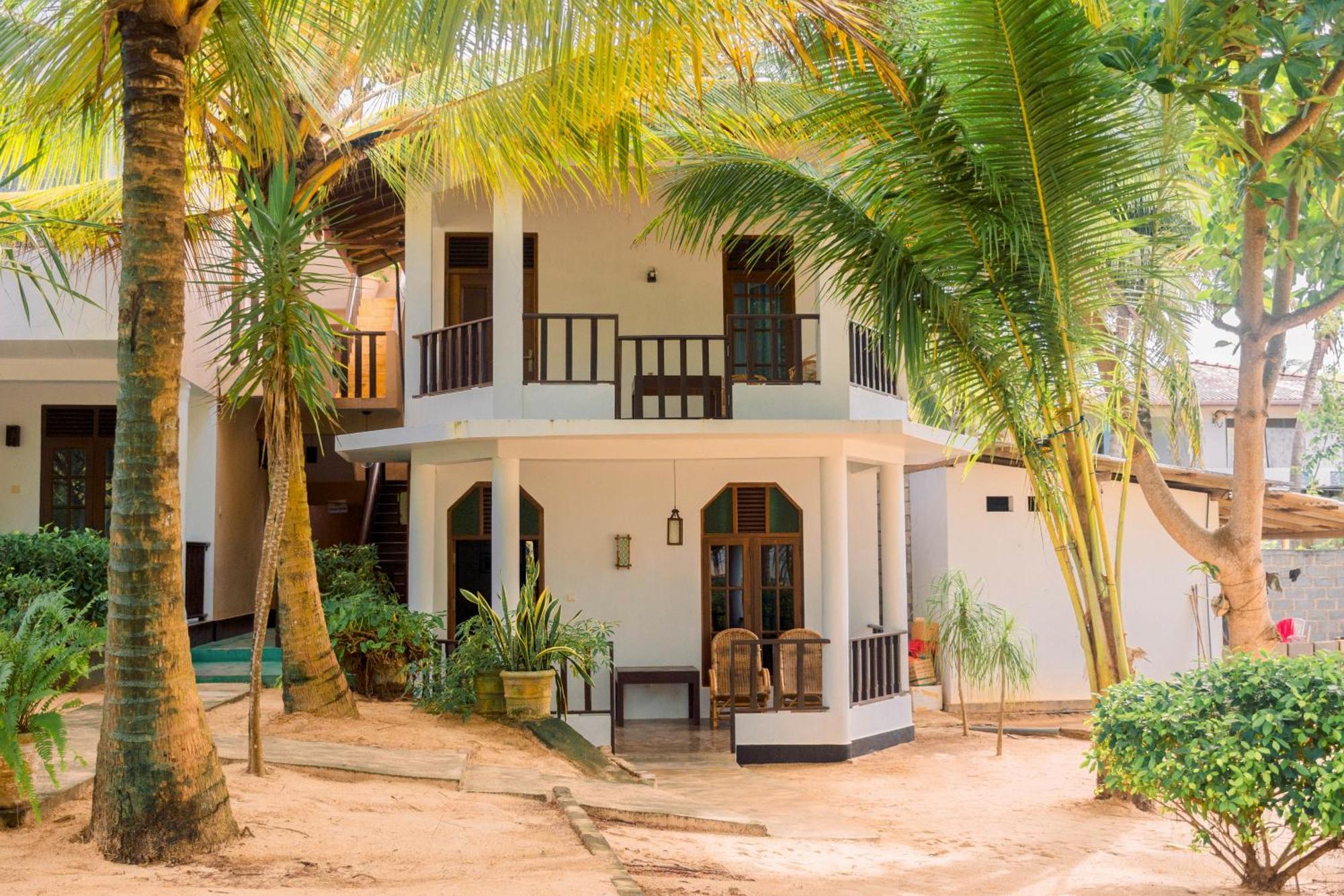 Harmony Beach Resort Tangalle Exterior photo