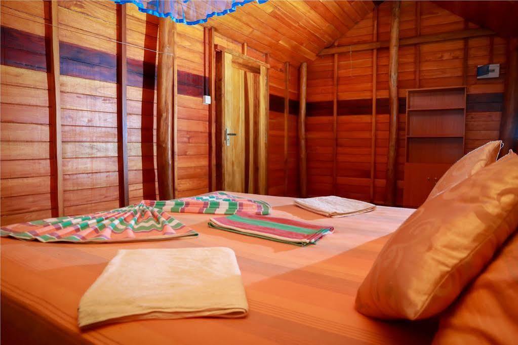 Harmony Beach Resort Tangalle Exterior photo